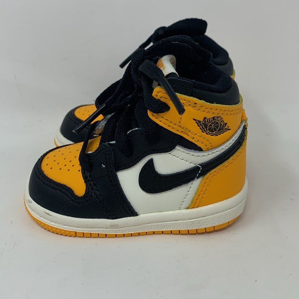 NWOT Nike Air Jordan 1 Retro Baby Sneakers - Picture 5 of 9